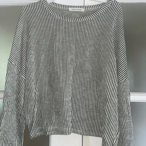 Caution to the wind green and white long sleeve shirt